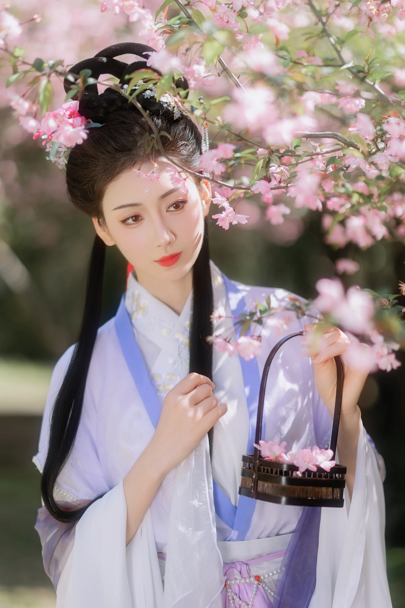 [YITUYU]艺图语-2024.10.21-海棠春-静姝-[24P-238MB]-7.webp